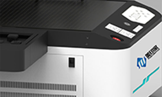 6 パススピード CMYK UV フラットベッドプリンター